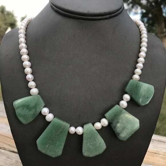 Genuine Natural Jade Nephrite Pearl Cleopatra Necklace Sterling Silver 925